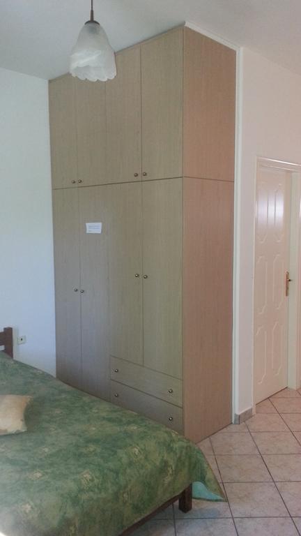 Cerigo House Apartment Kondoliánika Екстериор снимка